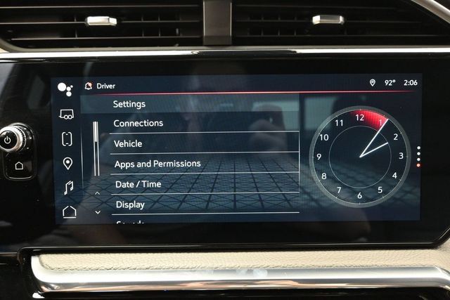 Used 2024 GMC Sierra 1500 Denali w/ Technology Package AWD/4WD image 43