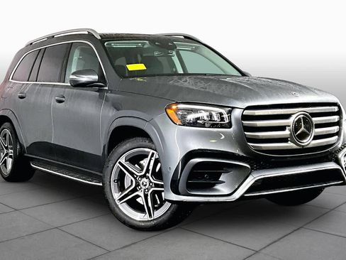 New 2026 Mercedes-Benz GLS 450 4MATIC image 2