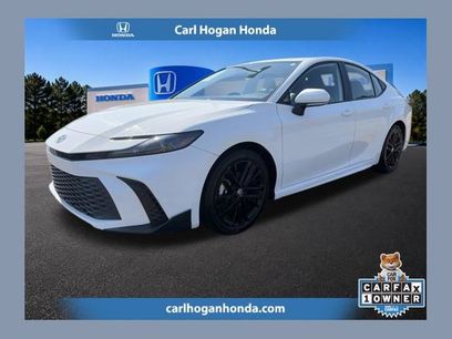Used 2025 Toyota Camry SE