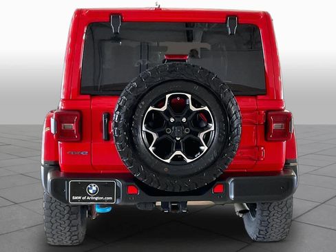 Used 2021 Jeep Wrangler Unlimited Rubicon 4xe w/ Cold Weather Group AWD/4WD image 4