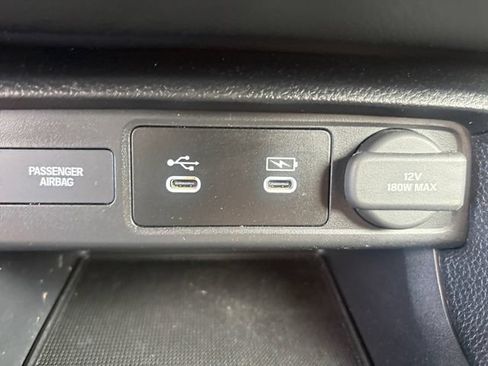 Used 2025 Honda Civic Sport image 17