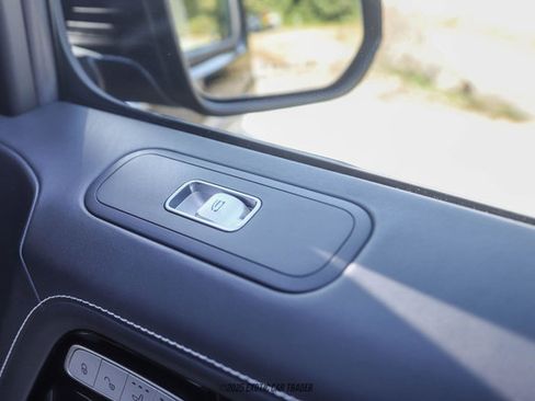 Used 2024 Mercedes-Benz G 63 AMG AMG  G 63 image 36