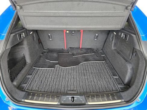 Certified 2023 Jaguar F-PACE SVR image 14