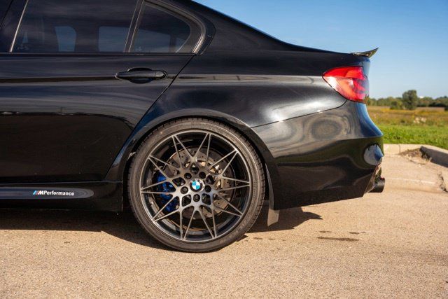 Used 2018 BMW M3 RWD image 11
