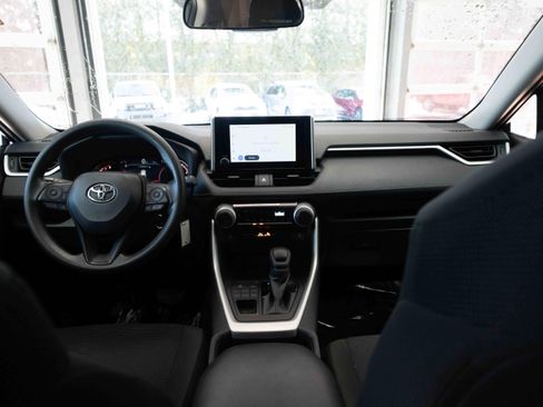 Used 2024 Toyota RAV4 LE image 20