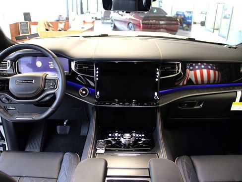 New 2026 Jeep Grand Wagoneer L Summit AWD/4WD image 9