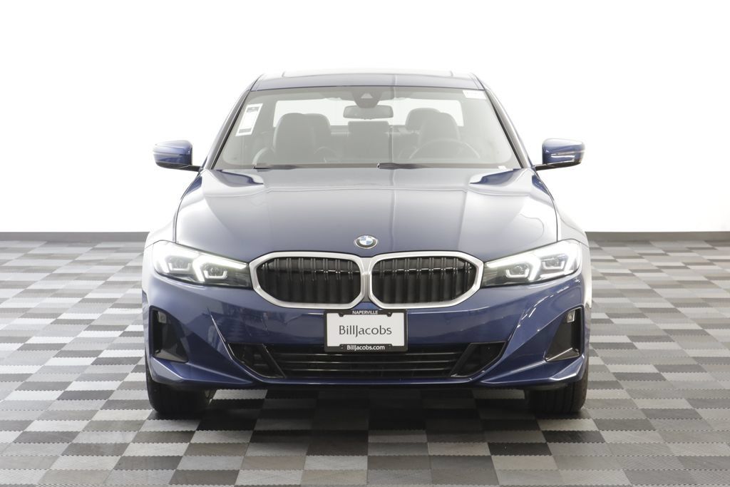 Used 2023 BMW 330i xDrive Sedan w/ Premium Package AWD/4WD image 23