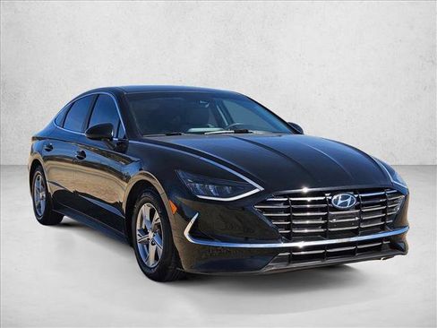 Used 2020 Hyundai Sonata SE w/ Cargo Package image 3