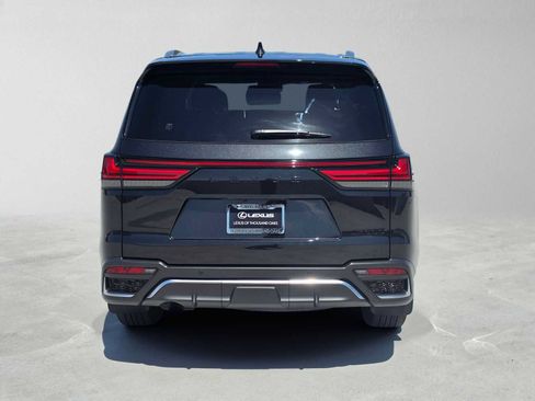 Used 2026 Lexus LX 600 F Sport AWD/4WD image 4