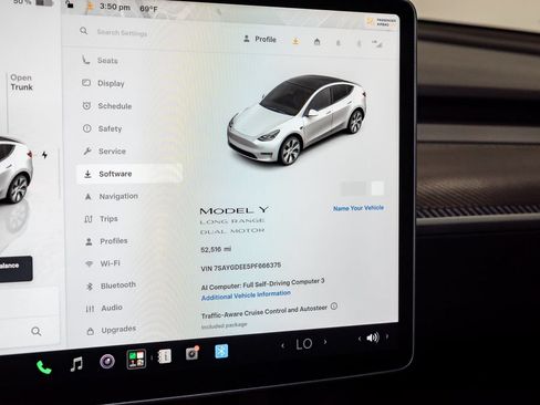 Used 2023 Tesla Model Y Long Range AWD/4WD image 14
