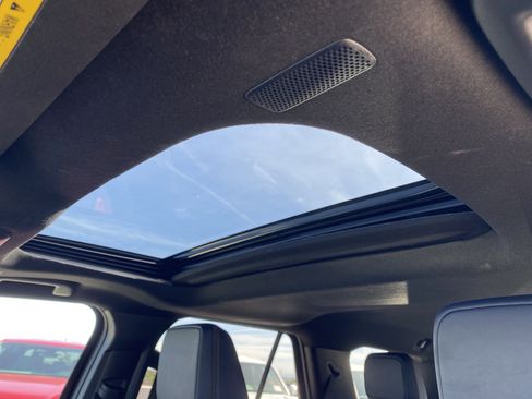 Certified 2025 Toyota 4Runner 4WD image 26