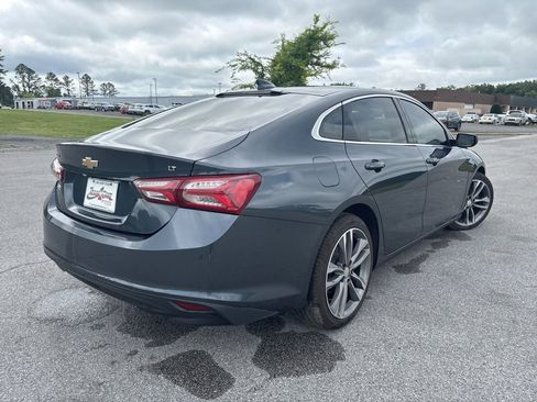 Used 2021 Chevrolet Malibu LT FWD image 7