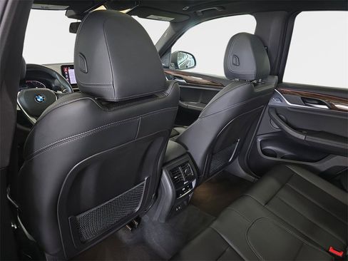 Certified 2023 BMW X3 xDrive30i w/ Premium Package image 11