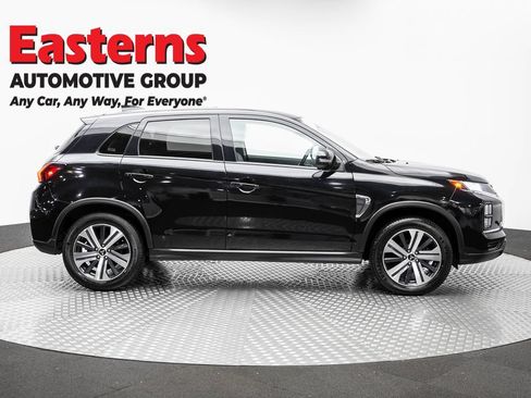 Used 2023 Mitsubishi Outlander Sport SE AWD/4WD image 4