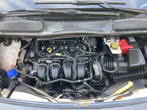 Used 2022 Ford Transit Connect XLT image 25