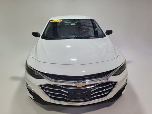 Used 2020 Chevrolet Malibu LS image 9