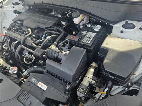 Used 2024 Hyundai Kona SEL image 21