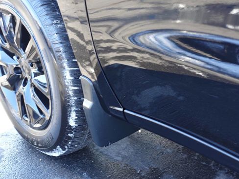 Used 2023 Chevrolet Silverado 1500 Custom image 12