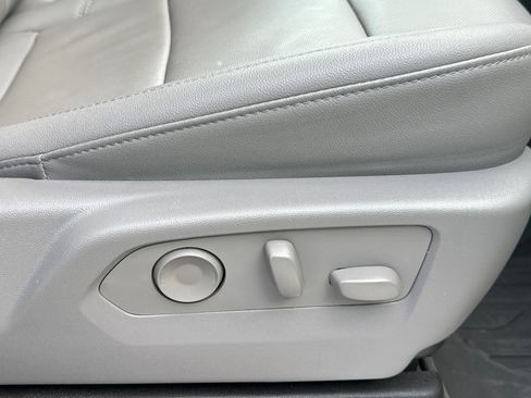 Used 2024 GMC Sierra 2500 SLT w/ Max Trailering Package image 22