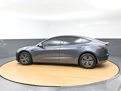 Used 2023 Tesla Model 3 Standard Range RWD image 5