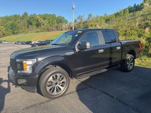 Used 2019 Ford F150 XL w/ Equipment Group 101A Mid AWD/4WD image 3