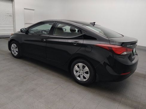 Used 2016 Hyundai Elantra SE FWD image 3