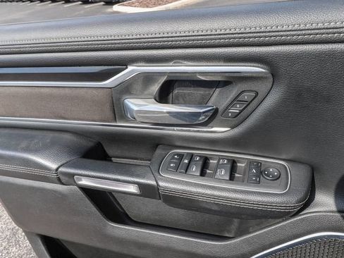 Used 2022 RAM 1500 Laramie w/ Sport Appearance Package AWD/4WD image 14