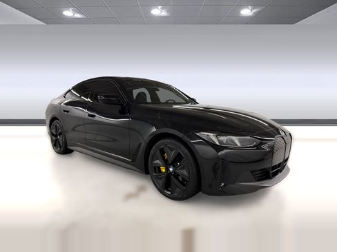 Used 2025 BMW i4 eDrive40 w/ Parking Assistance Package RWD image 7