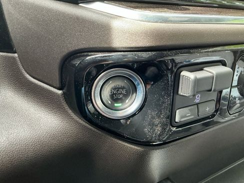 Used 2025 Chevrolet Silverado 1500 RST w/ RST All Star Premium Package AWD/4WD image 21