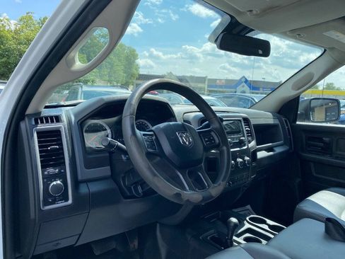 Used 2018 RAM 2500 Tradesman AWD/4WD image 10
