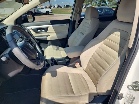 Used 2017 Honda CR-V LX image 17