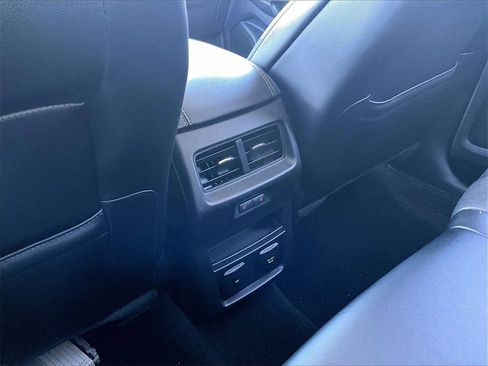 Used 2016 Ford Edge Titanium w/ Equipment Group 301A image 31