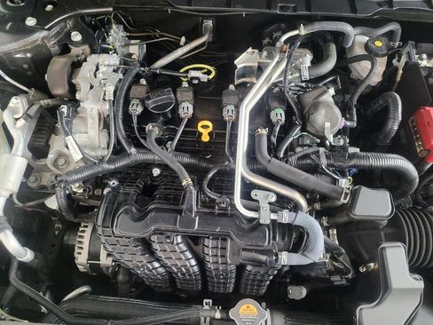 Used 2024 Nissan Altima 2.5 SR image 30