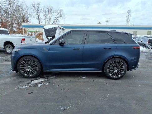 Used 2025 Land Rover Range Rover Sport SV Edition Two image 2