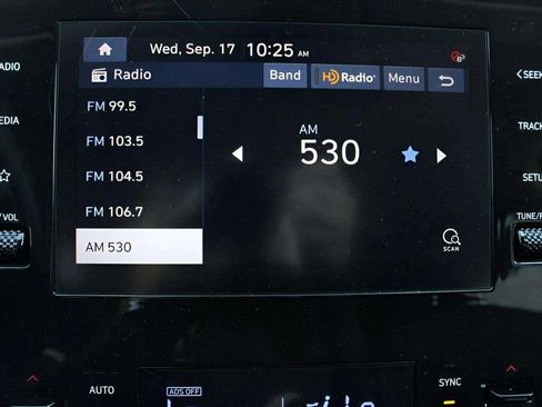 Used 2024 Hyundai Tucson SEL image 16