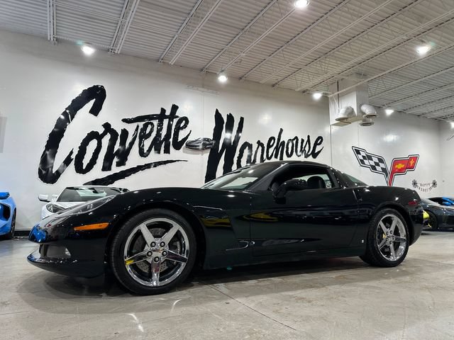 Used 2007 Chevrolet Corvette Coupe w/ Preferred Equipment Group RWD image 1