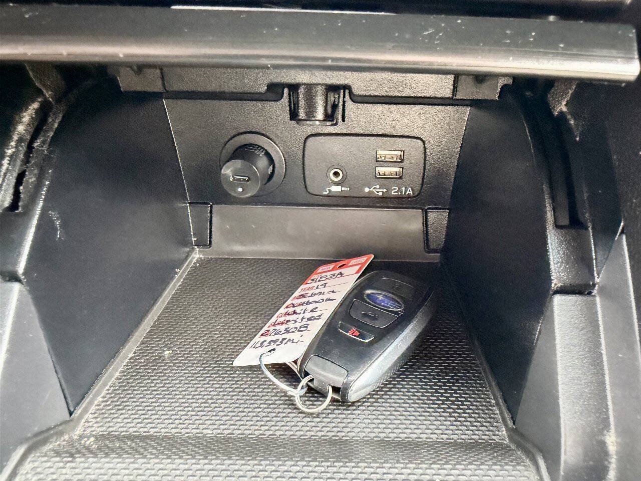 Used 2019 Subaru Outback 2.5i Limited AWD/4WD image 41