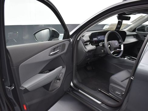 New 2026 Audi Q3 quattro 2.0T AWD/4WD image 5