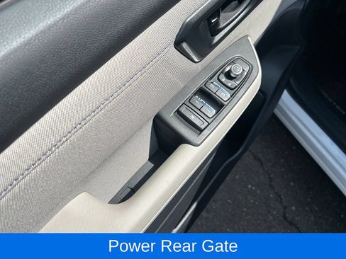 Used 2026 Subaru Forester Premium AWD/4WD image 13