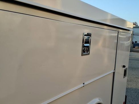 Used 2023 Ford F250 XL w/ XL Driver Assist Package image 21