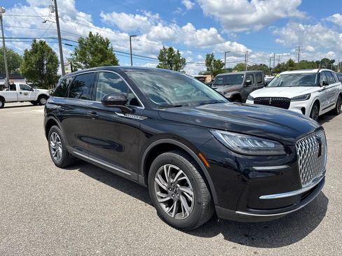 Used 2024 Lincoln Corsair AWD image 7