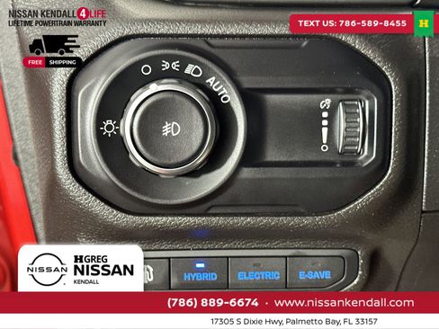 Used 2023 Jeep Wrangler Unlimited w/ Cold Weather Group image 22