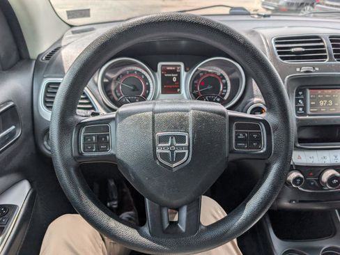 Used 2014 Dodge Journey SXT AWD/4WD image 16