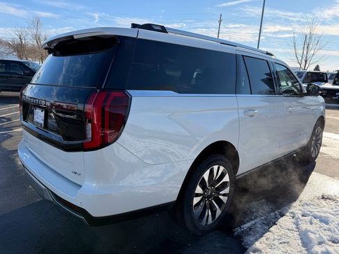 New 2025 Ford Expedition Max Platinum w/ Platinum Ultimate Package image 6