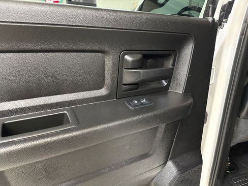 Used 2021 RAM 3500 Tradesman w/ Chrome Appearance Group image 40