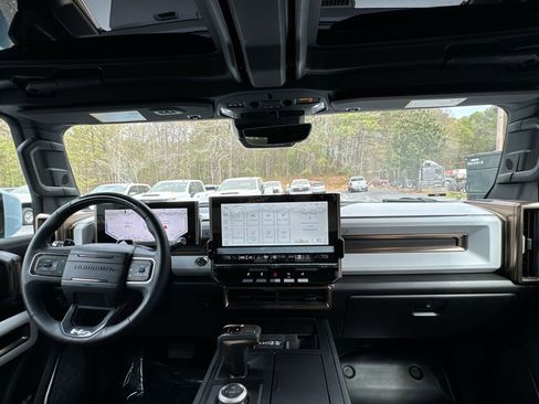 Used 2024 GMC Hummer EV 3X image 30