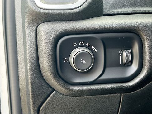 Used 2024 RAM 3500 Big Horn image 10