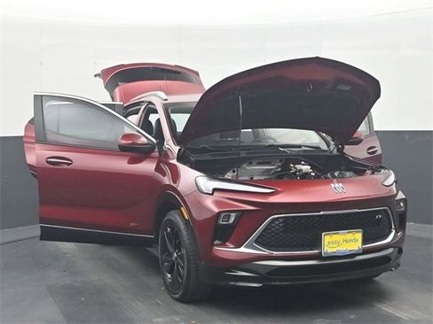 Used 2025 Buick Encore GX Sport Touring w/ Comfort Package image 36