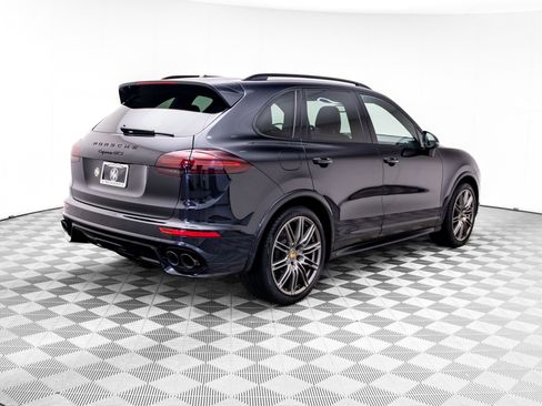 Used 2016 Porsche Cayenne GTS AWD/4WD image 8