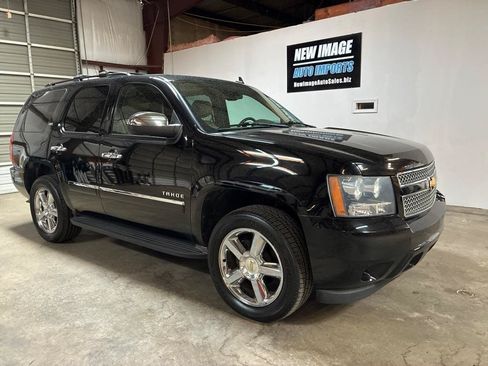 Used 2012 Chevrolet Tahoe LTZ AWD/4WD image 2